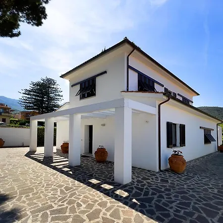Di Pregio Marciana Marina Марчиана-Марина