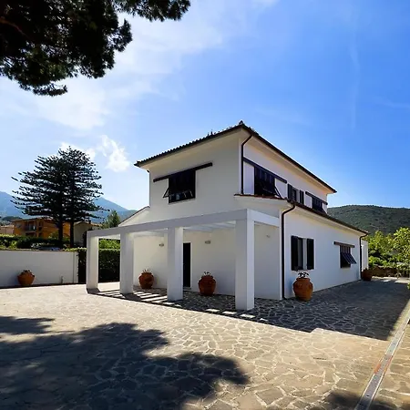 Di Pregio Marciana Marina Вилла